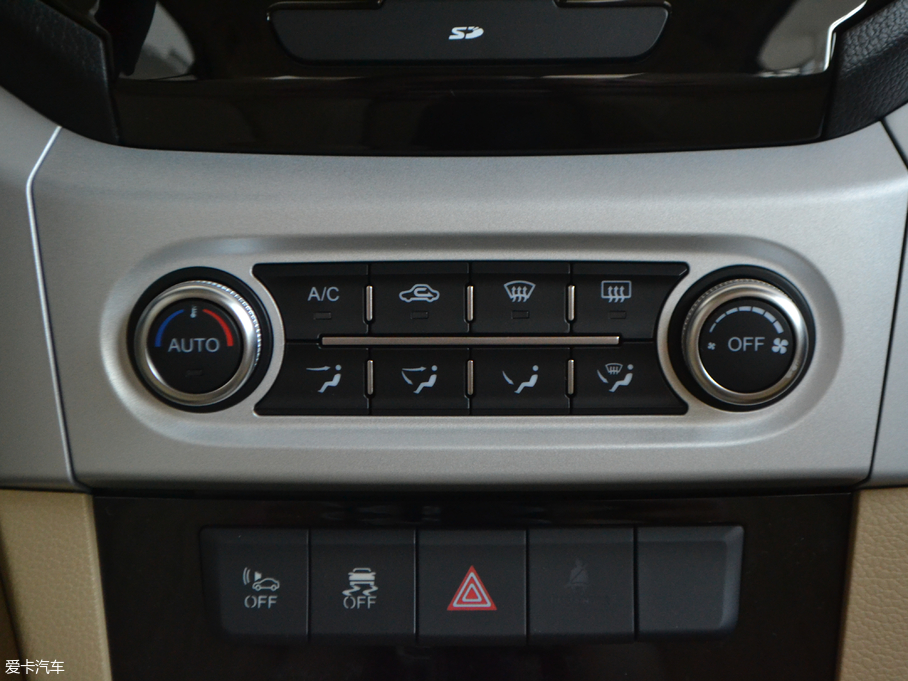 2018L(zhng)C30 EV (j) Ӣ