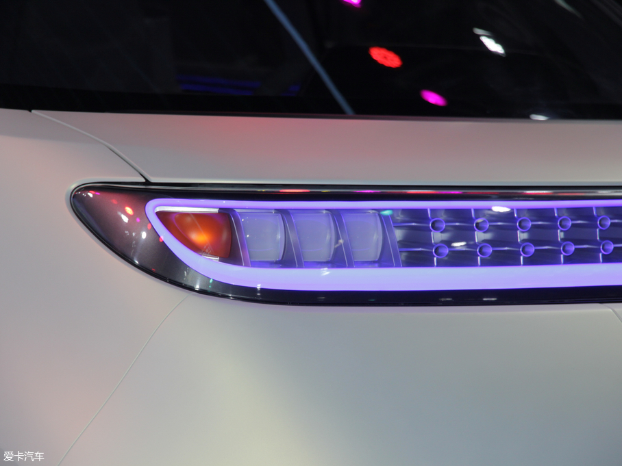 2018��W����؈ ����܇