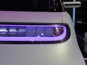 2018�����܇ �������^