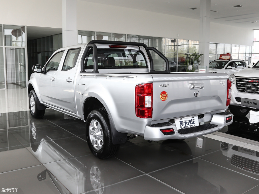 2019LE7 2.0T 򌾫Ӣ ˜؛  V