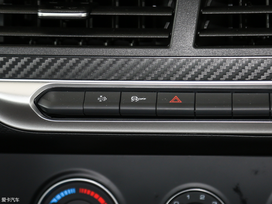 2019LE7 2.0T 򌾫Ӣ ˜؛  V