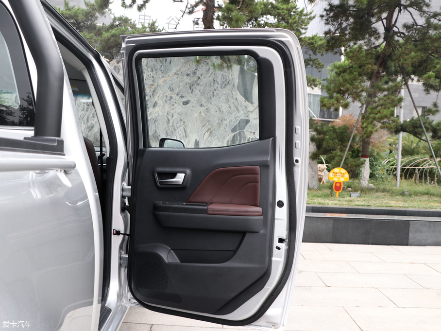 2019LE7 2.0T 򌾫Ӣ L؛4D20M  VI