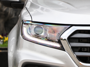 20192.0T 򌾫Ӣ L؛4D20M  VI ^