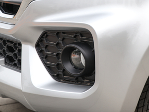 20192.0T 򌾫Ӣ L؛4D20M  VI ^