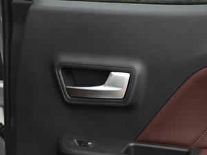 20192.0T 򌾫Ӣ L؛4D20M  VI g