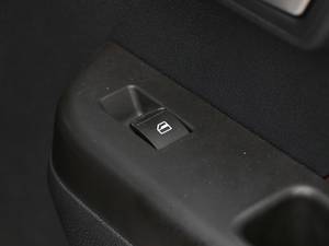 20192.0T 򌾫Ӣ L؛4D20M  VI g