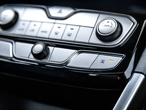 2019ð 2.0T քI L  п؅^