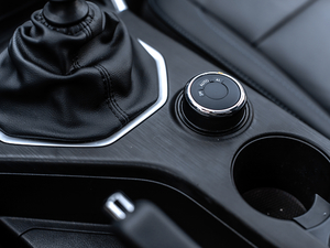 2019ð 2.0T քI L  п؅^