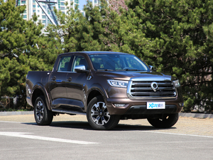 2019款2.0T 自动四驱运动版 整体外观