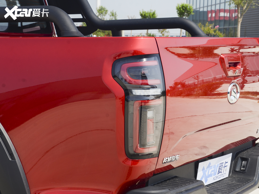 2020���ڳ���Ƥ�� ԽҰ�� 2.0T �Ԅ�����M�A�� ����