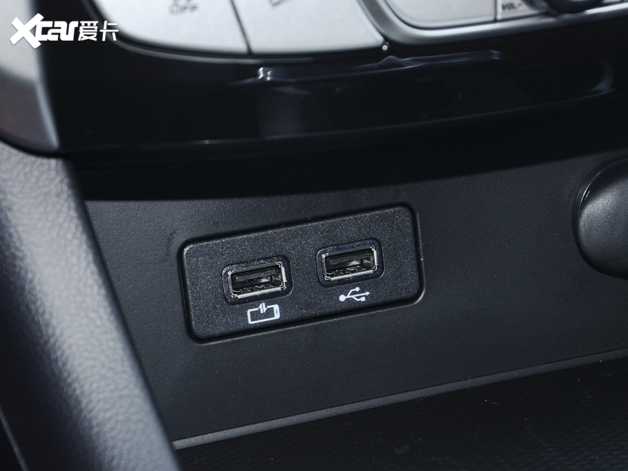 2020���ڳ���Ƥ�� ԽҰ�� 2.0T �Ԅ����(q��)�M�A�� ����