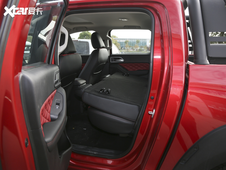 2020���ڳ���Ƥ�� ԽҰ�� 2.0T �Ԅ�����M�A�� ����