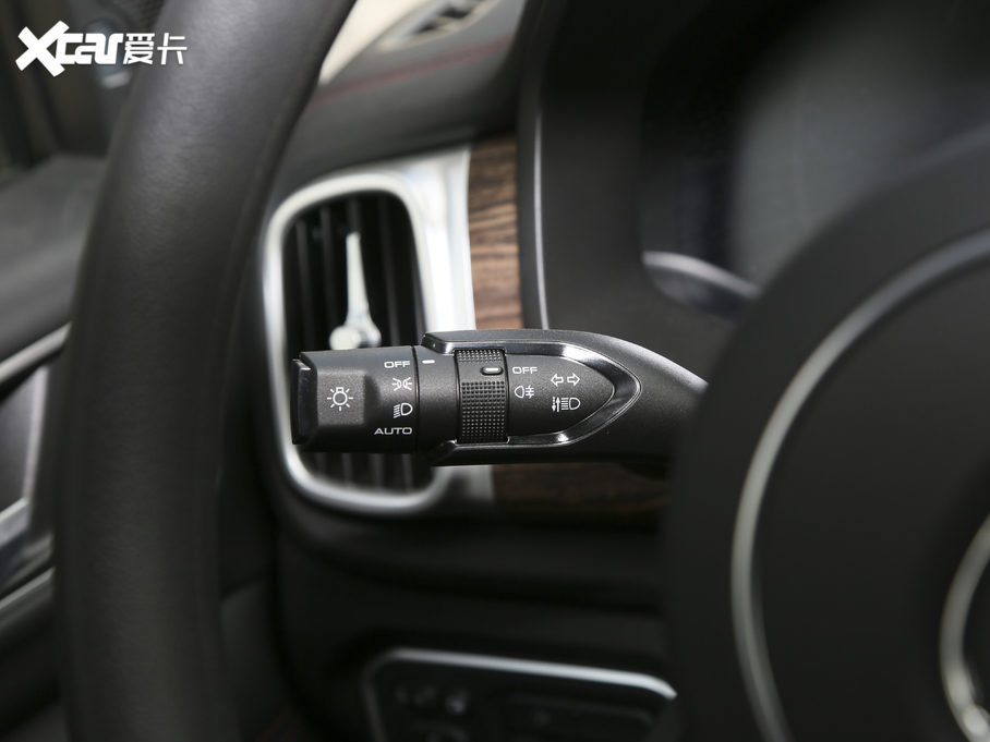 2020���ڳ���Ƥ�� ԽҰ�� 2.0T �Ԅ�����M�A�� ����