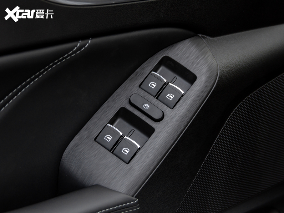 2020ڳƤ ð 2.0T Ԅ򌾫Ӣ p 