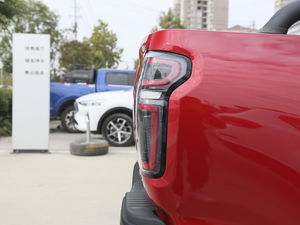 2020ԽҰ 2.0T Ԅ(dng)(q)M(jn)A  (x)(ji)^