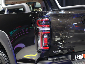 2020ð 2.0T ԄӃm Сp  ^