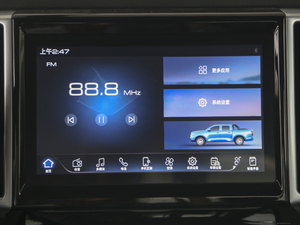 2020款越野版 2.0T 手动四驱定制型 柴油 中控台显示屏