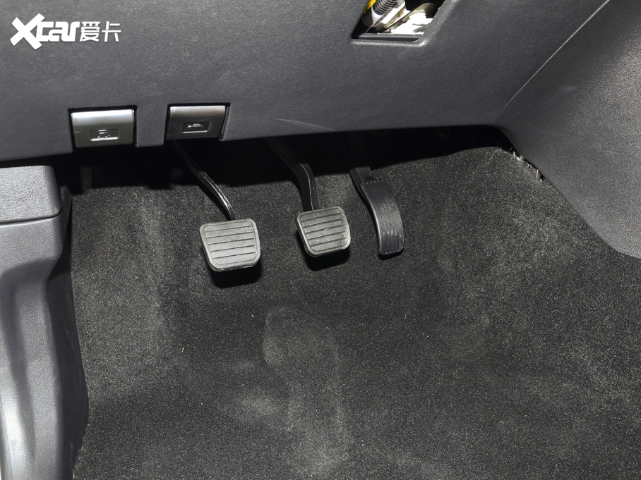 2020LE5 2.0T  򌾫Ӣp VI