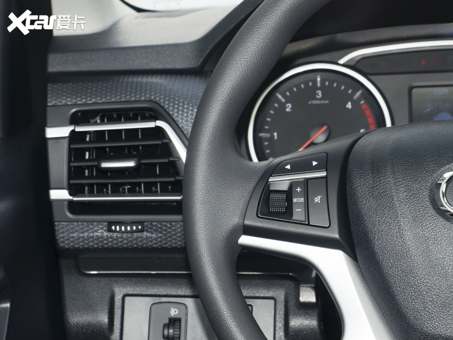 2020LE5 2.0T  򌾫Ӣp VI