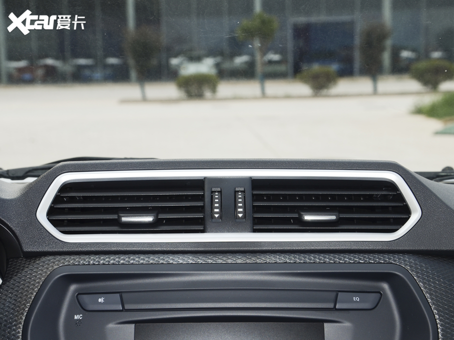 2020LE5 2.0T  򌾫Ӣp VI