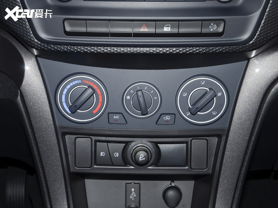 2020LE5 2.0T  򌾫Ӣp VI