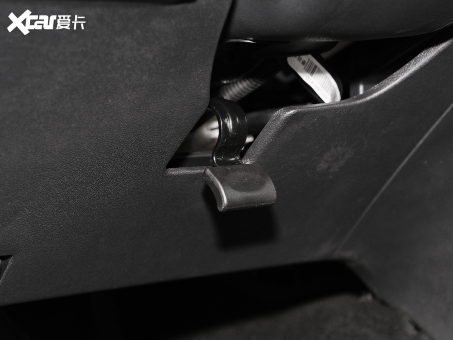 2020LE5 2.0T  򌾫Ӣp VI