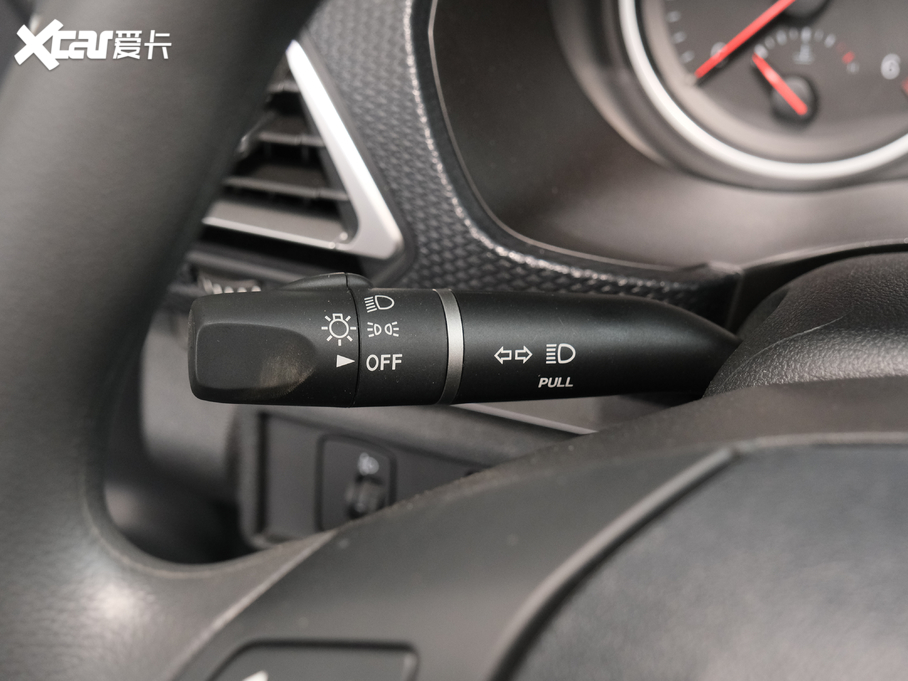 2020LE5 2.0T  򌾫Ӣp VI