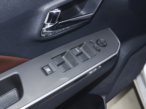 20202.0T  򌾫Ӣp VI {܇ƅ^	