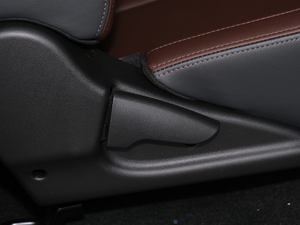 20202.0T  򌾫Ӣp VI g