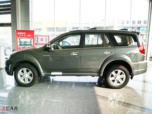 2009款锐意版 2.0L 精英型 正侧（左）