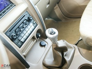 2009款锐意版 2.0L 精英型 换挡杆