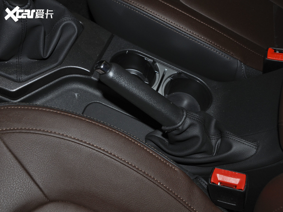 2021LE5 2.0T  򌾫Ӣʹp