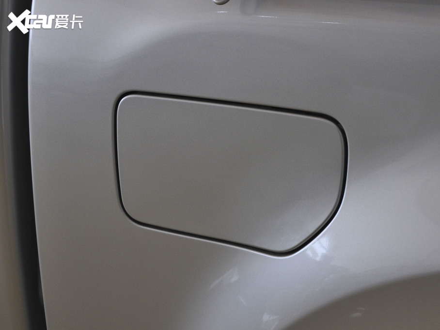 2021LE7 2.0T 򌾫Ӣʹp 