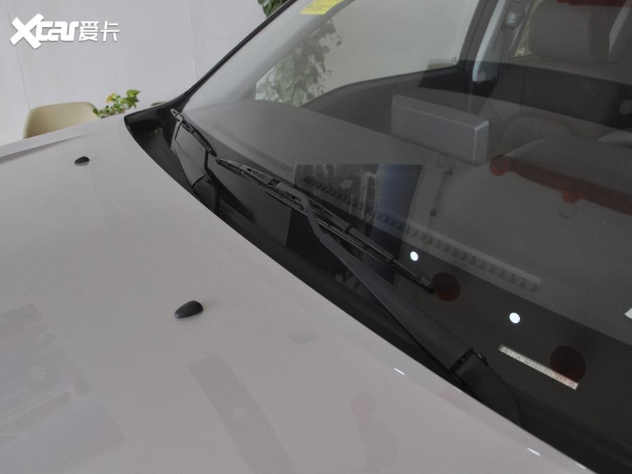 2021LE7 2.0T 򌾫Ӣʹp 