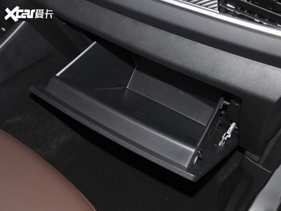 2021L(fng)E7 2.0T (q)Ӣʹp 