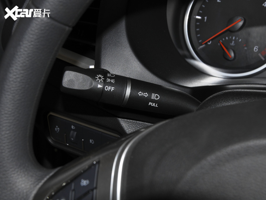 2021L(fng)E7 2.0T (q)Ӣʹp 