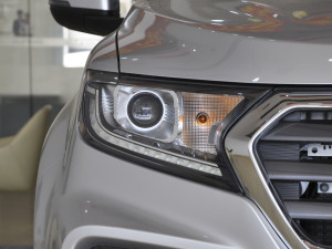 20212.0T 򌾫Ӣʹp  ^