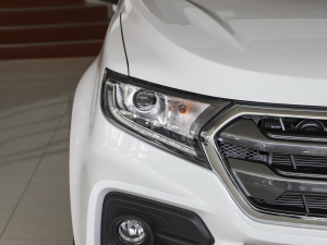 20212.0T 򌾫Ӣʹp  ^