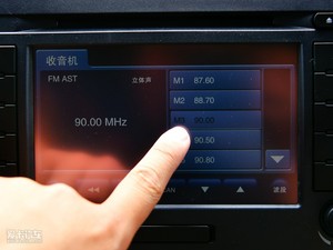 2010款2.4L 两驱豪华型 中控台显示屏