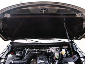 2010款2.4L 两驱豪华型 其它