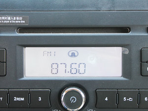 2010款2.4L 两驱舒适型 中控台显示屏