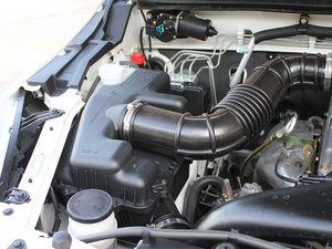 2010款2.4L 两驱舒适型 其它