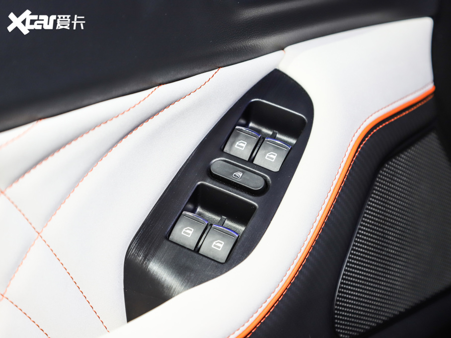 2021���ڳ���Ƥ�� 2.0T �ڏ��؄e�� ����