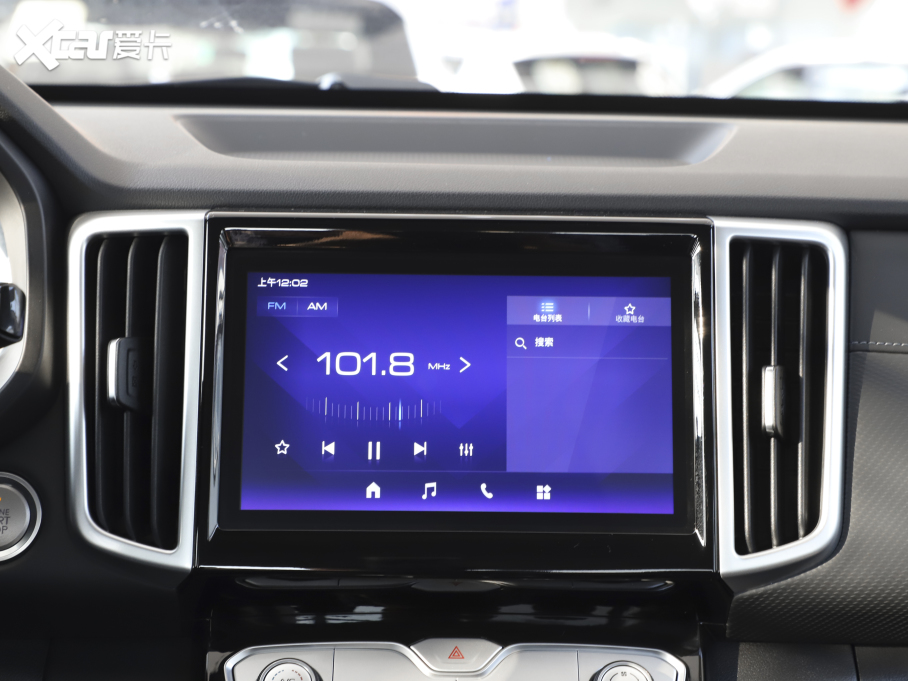 2021���ڳ���Ƥ�� ���ð� 2.0T�ԄӃ�򌾫Ӣ�� ���p ����