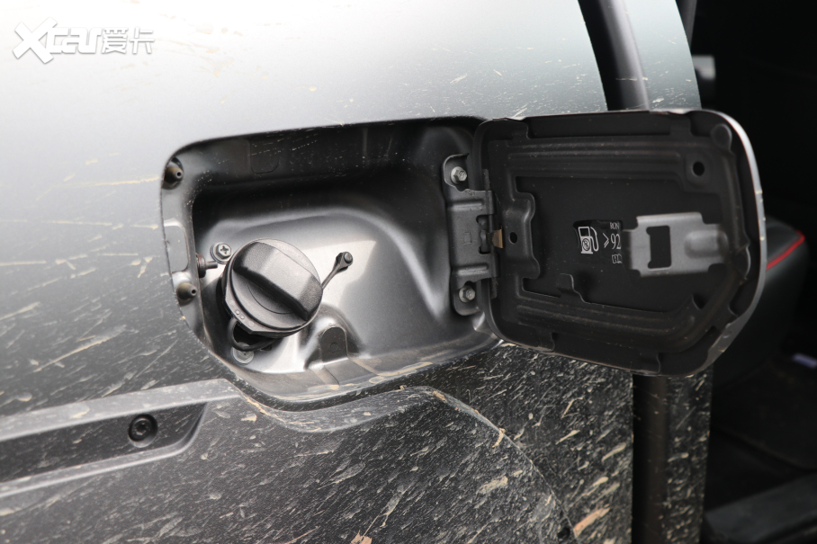 2021���ڳ���Ƥ�� ԽҰ�� 2.0T �Ԅ�������� ����