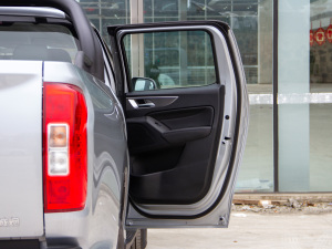 2021ð 2.0TքӃ򌾫Ӣ p  g