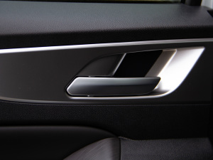 2021ð 2.0TքӃ򌾫Ӣ p  g