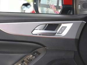 2021ð 2.0TԄ(dng)(q)Ӣ p  g