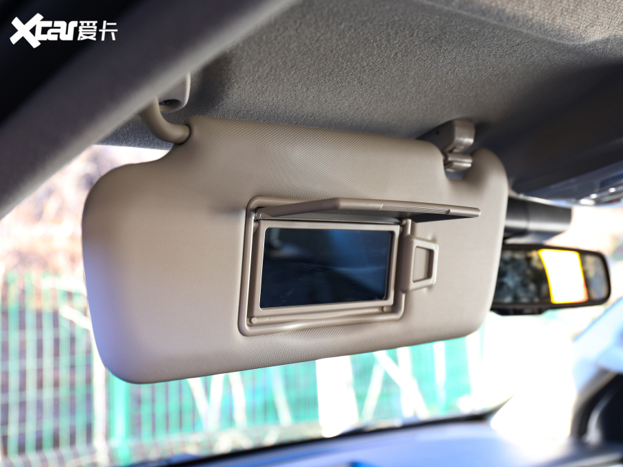 2021���ڳ���Ƥ�� 2.0T �Ԅ����C܇�� ����