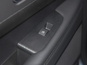 20222.0T քӃ򌾫ӢL  ܇ƅ^